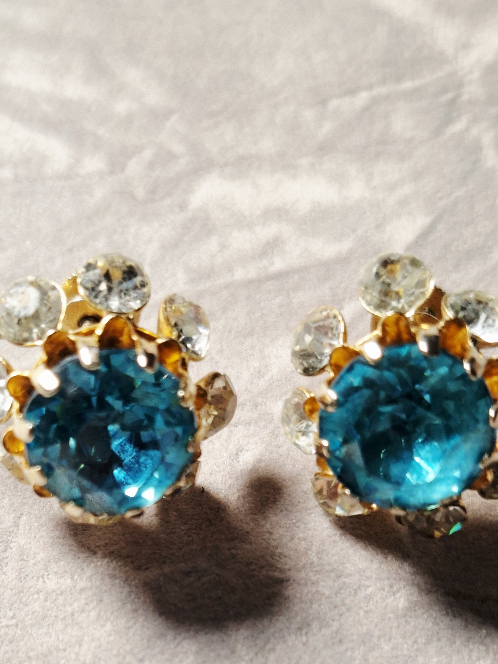 Vintage Coro Aqua Screw-back Earrings